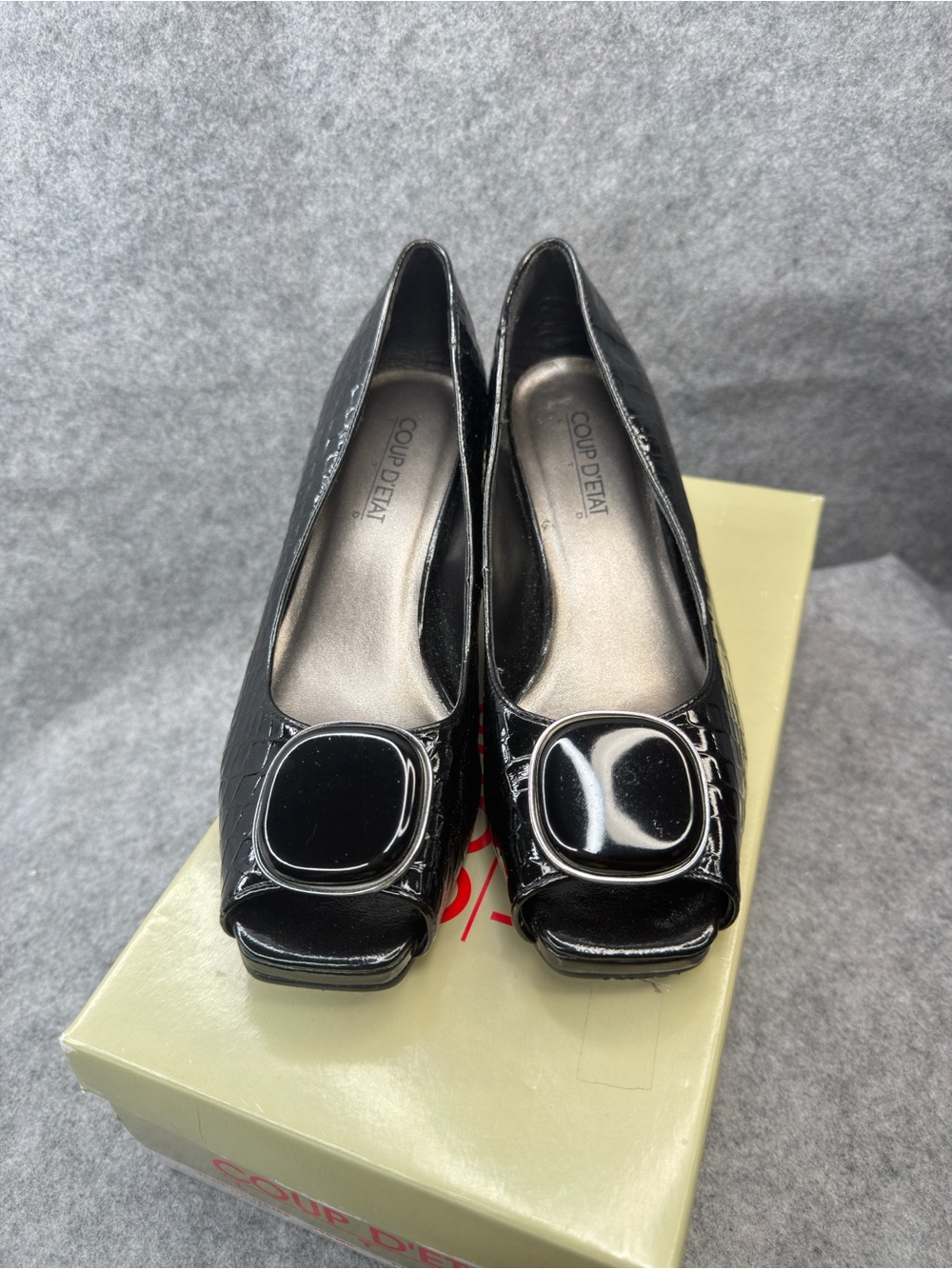 Coup d’État Black Crocodile Embossed Pumps Women’s 7.5M Double Buckle